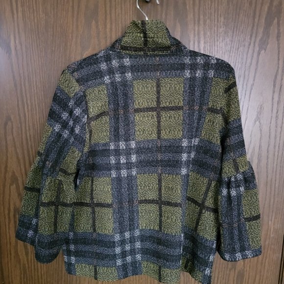 Terra SJ Apparel plaid 3/4 bell sleeves blazer Size Medium - Picture 6 of 13